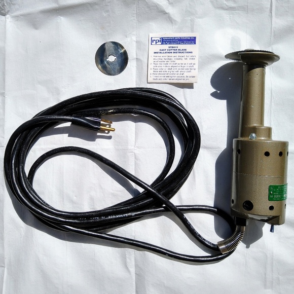 Tested Vintage Electric Burnett Cast Cutter #1082-108 w/Case + STB015 Blade - Picture 1 of 4